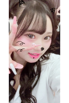 みいな