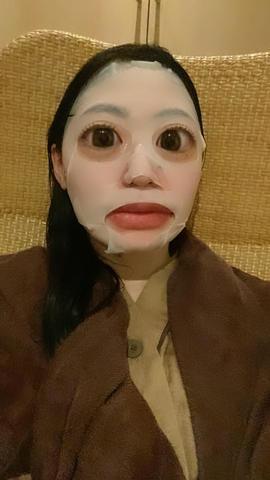 |ω･` )ﾁﾗｯ