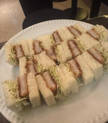 こんにちは〜！！