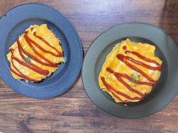 今日出勤してます！