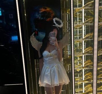 👼