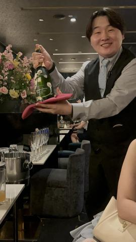 🥂