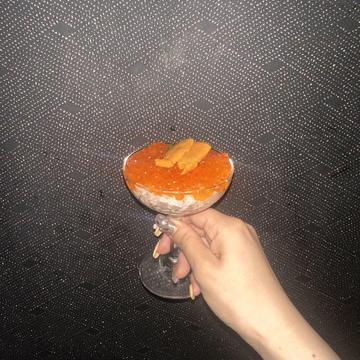 うにといくらの宝石箱だ〜😍😍